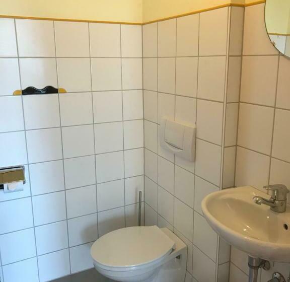 침실 2개 아파트, Gasthof Rössle