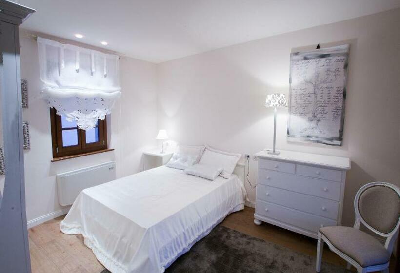 غرفة قياسية, Wine Resort Luisa