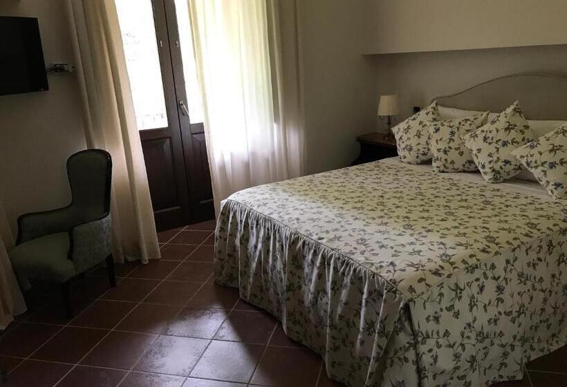 غرفة ديلوكس مزودة بشرفة, Il Casale Di Riardo Luxury B&b