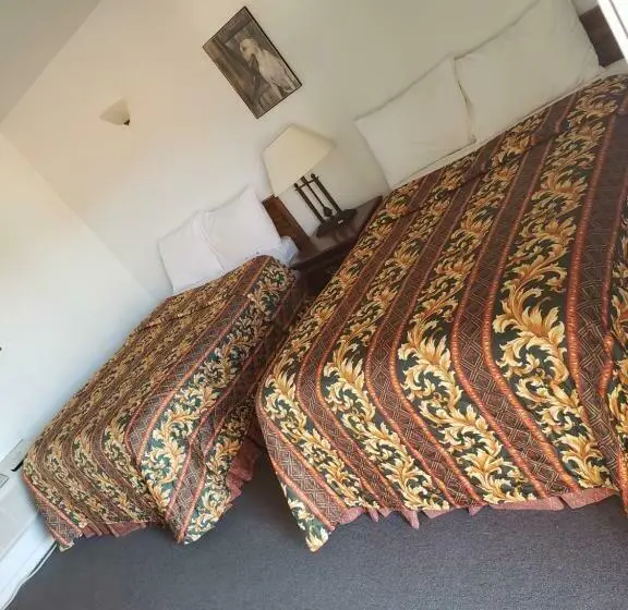 ２ダブルベッドのスタンダードルーム, Country Inn Marion