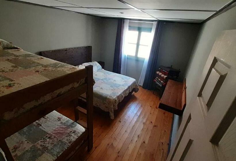 Четырехместный Номер Стандарт, Hospedaje Leñas Del Tolosa