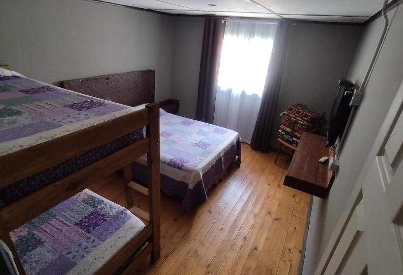 4인용 스탠다드 룸, Hospedaje Leñas Del Tolosa
