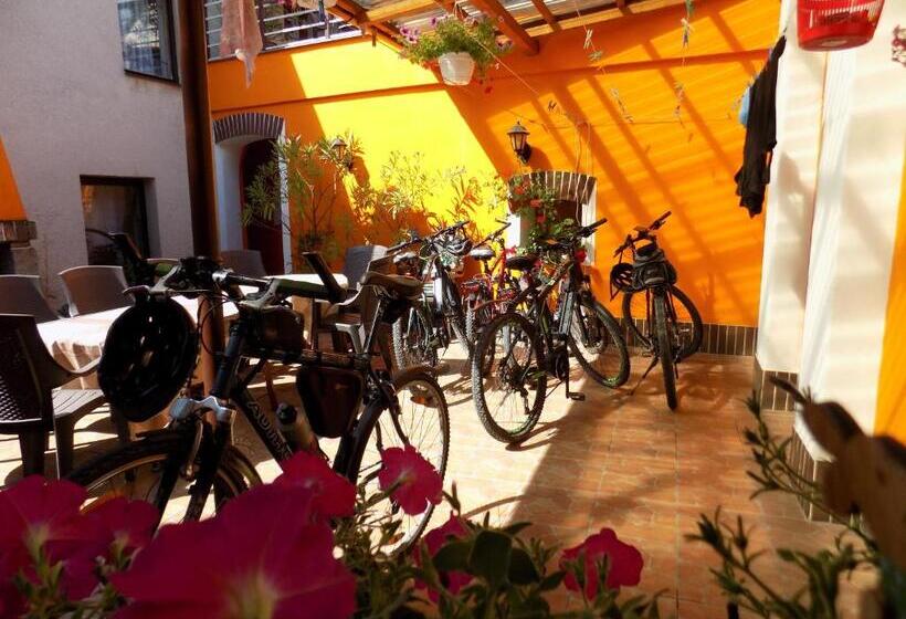 Четырехместный Номер Стандарт, Ubytování Apartmány Ferenčíková