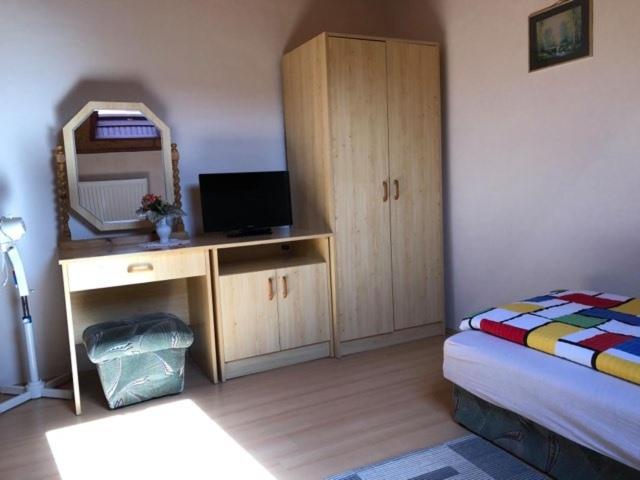 Standard room with outdoor bath, Vadvirág Vendégház