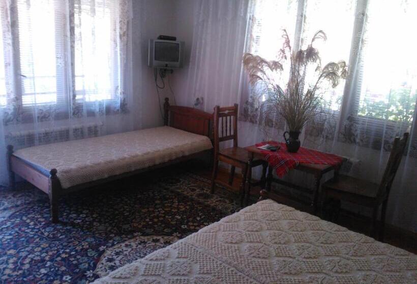Апартаменты 1 Спальня с Террасой, Villa Lalka