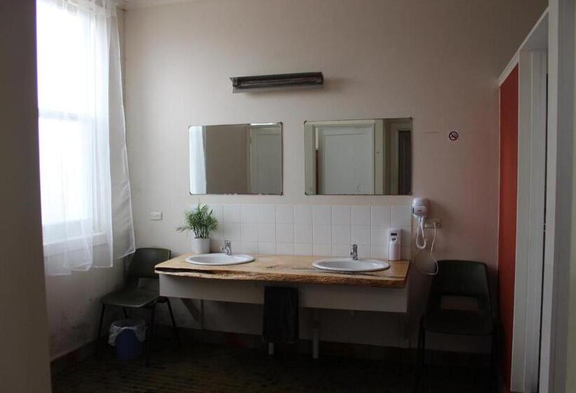 غرفة قياسية حمام مشترك, St Marys Hotel And Bistro