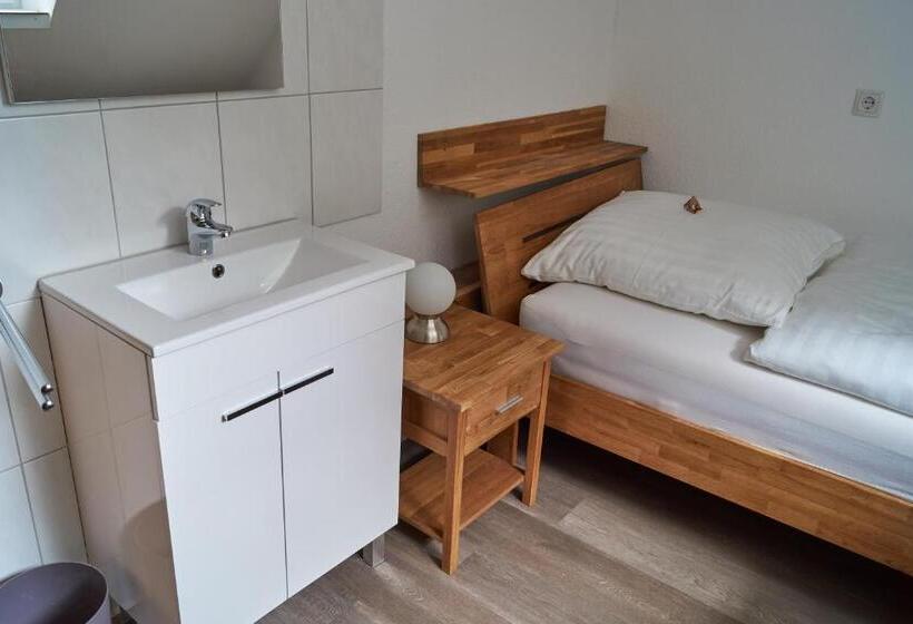 기본룸, Bredeneeker Gasthaus