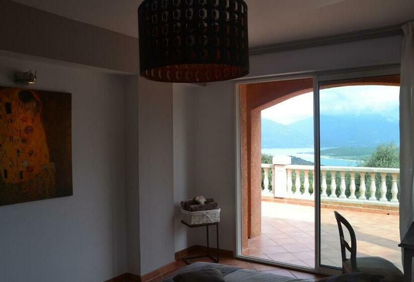 オーシャンビュースタンダードルーム, Chez Marc Et Jeannick