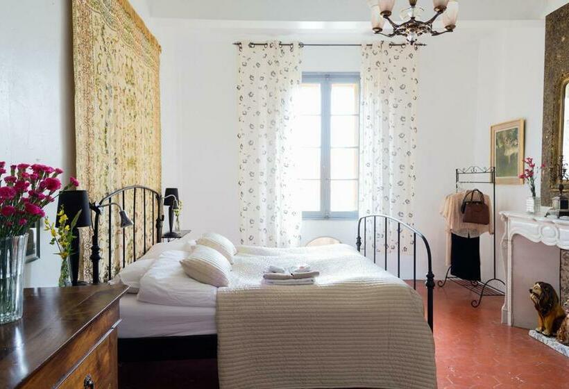 Номер Стандарт, Le Flamant Rouge Guesthouse