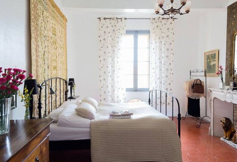 Номер Стандарт, Le Flamant Rouge Guesthouse