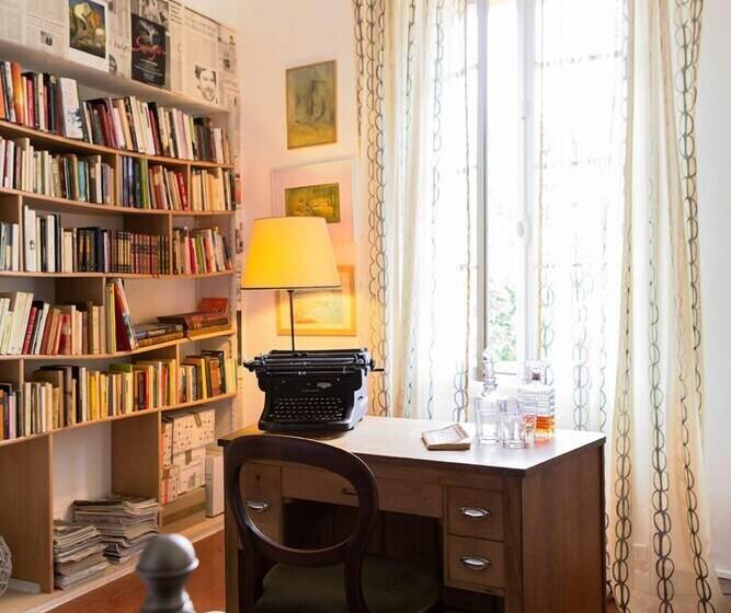 Трехместный Номер Стандарт Совместная Ванная, Le Flamant Rouge Guesthouse