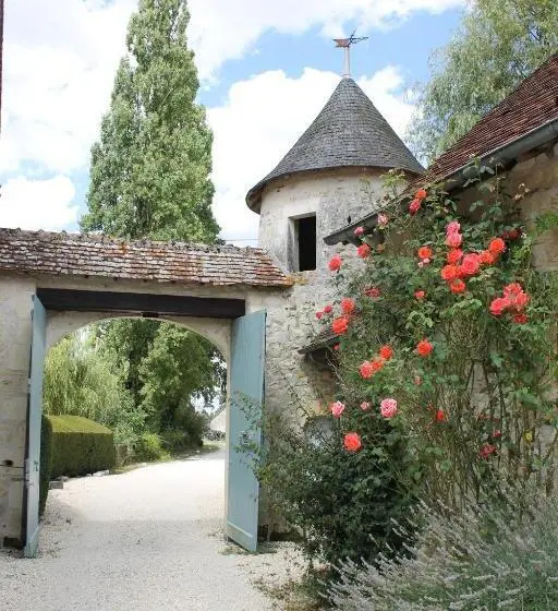 ３ベッドルームハウス, Manoir De La Foulquetiere