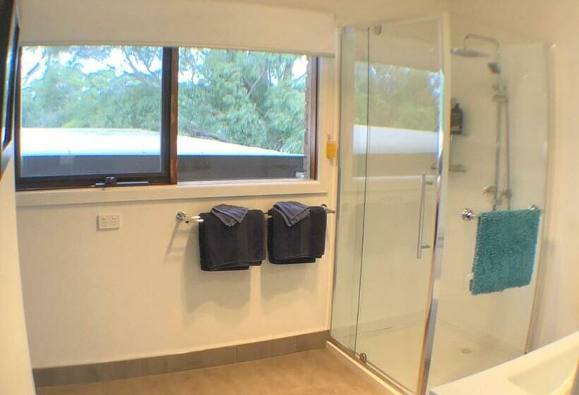 Quarto Deluxe, Rebs B@b