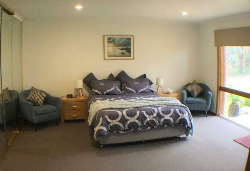 اتاق لوکس, Rebs B@b