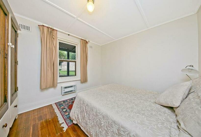 침실 4개 주택, Vineyard Cottage Bnb