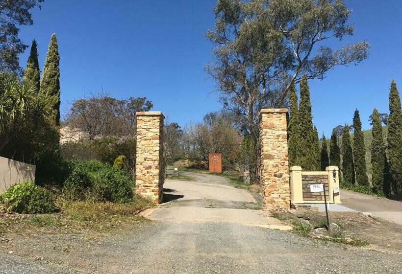 בית, 4 חדרי שינה, Vineyard Cottage Bnb