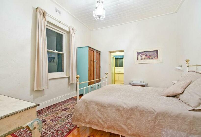 침실 4개 주택, Vineyard Cottage Bnb