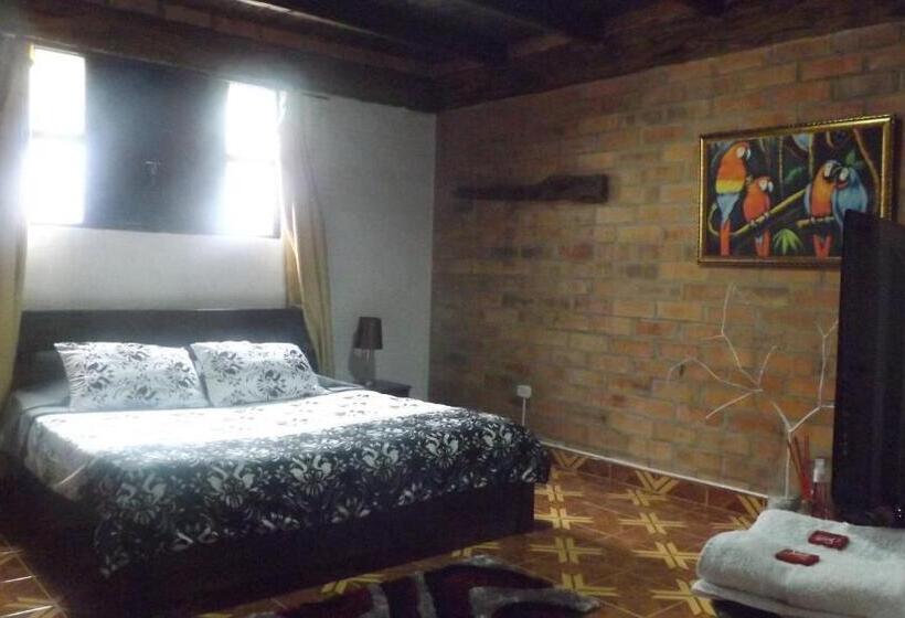 Полулюкс, Finca Hotel Paraiso Urrao