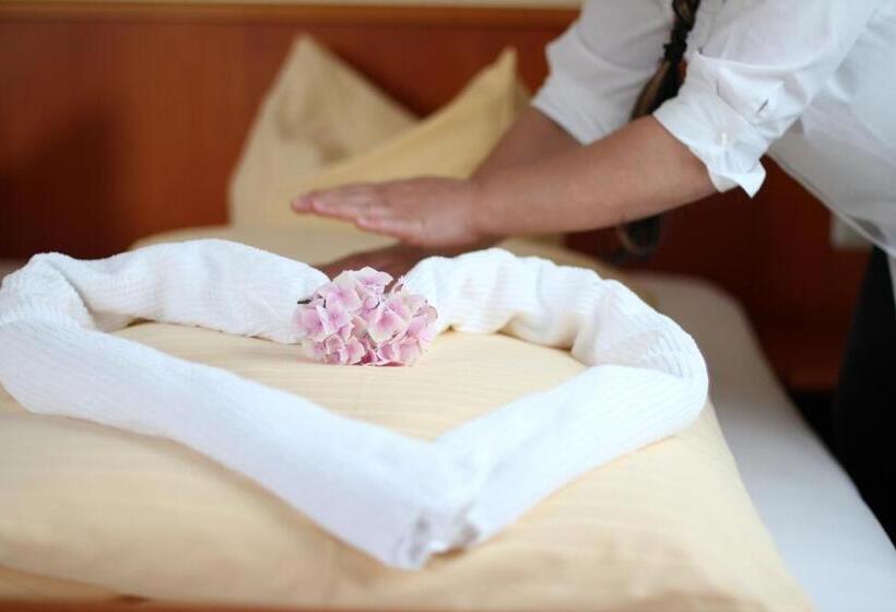 Номер Basic, Gasthaus Hotel Zum Kreuz