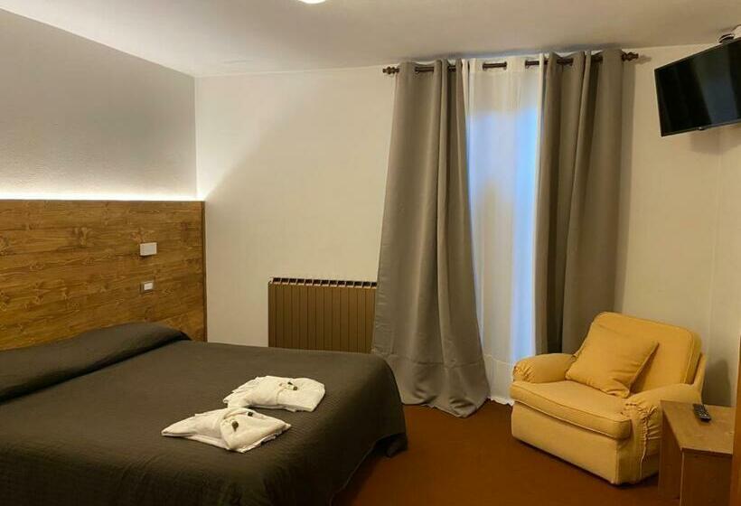 标准间, Albergo Quai