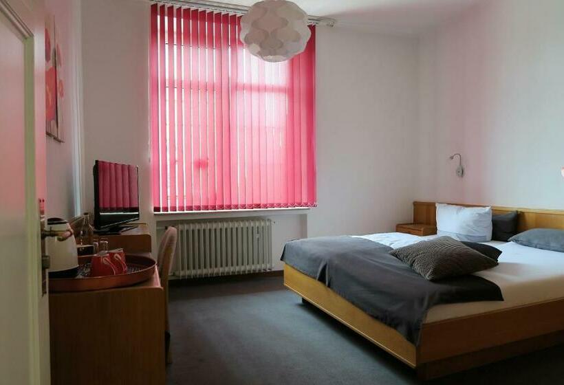 Номер Стандарт, Restaurant Haus Keller