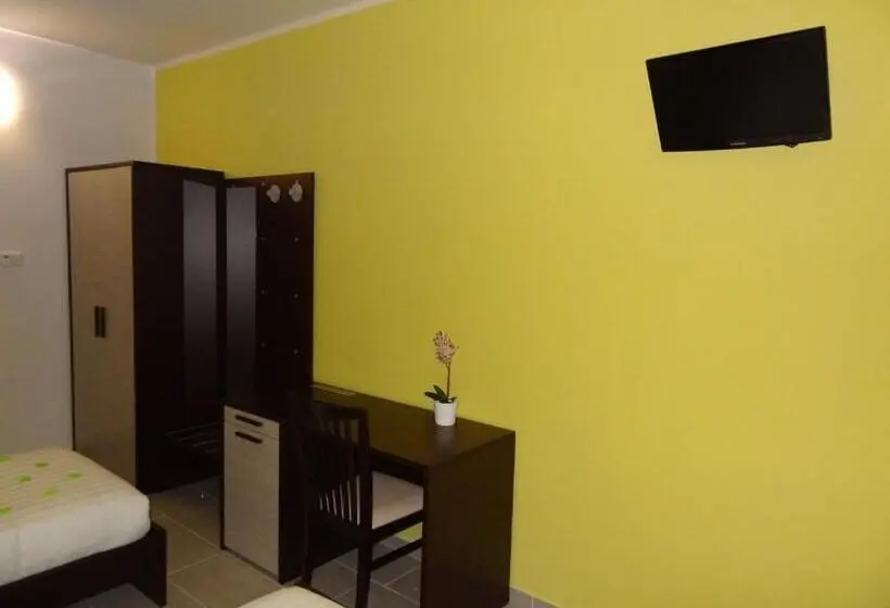 スタンダードトリプルルーム, Affittacamere Rooms Di Matteo