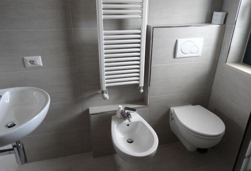 Четырехместный Номер Стандарт, Affittacamere Rooms Di Matteo