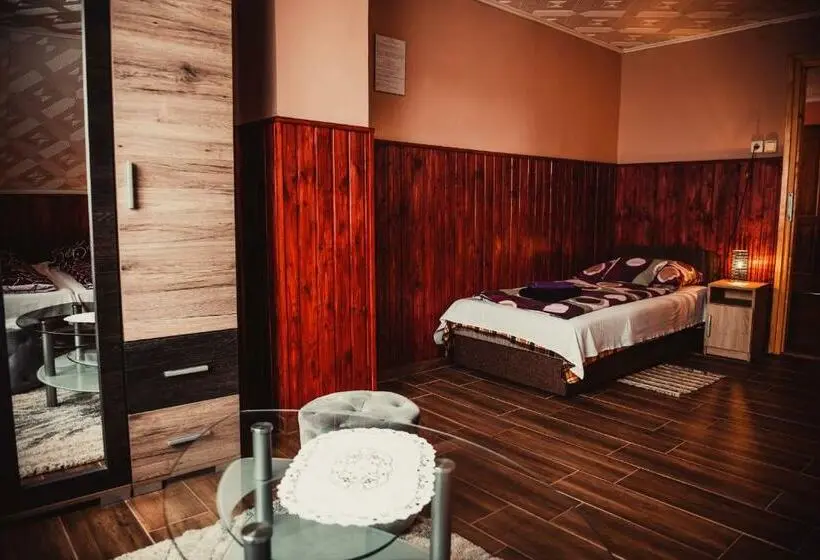 スタンダード４人部屋, Veronika Guesthouse