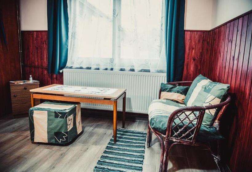 低层单卧公寓, Veronika Guesthouse