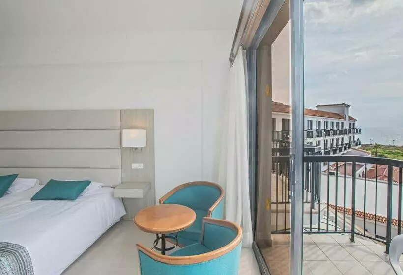 اتاق اساندارد با چشم‌انداز جانبی به دریا, Anmaria Beach Hotel & Spa