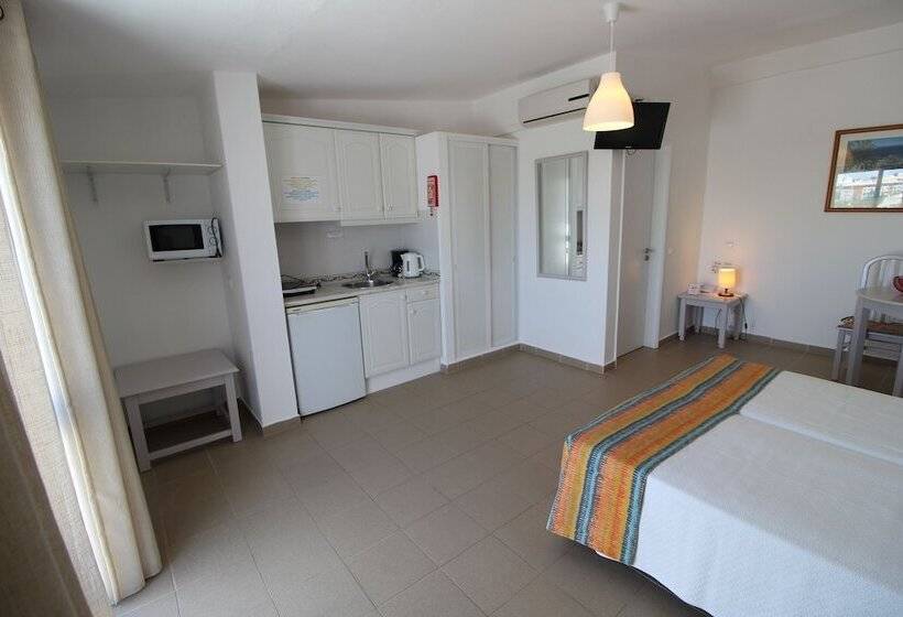 スタンダードスタジオ, Muthu Balaia Sol