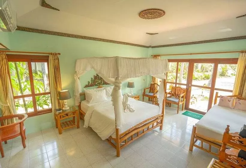 ویلای لوکس 1 خوابه, Chawengburi Resort