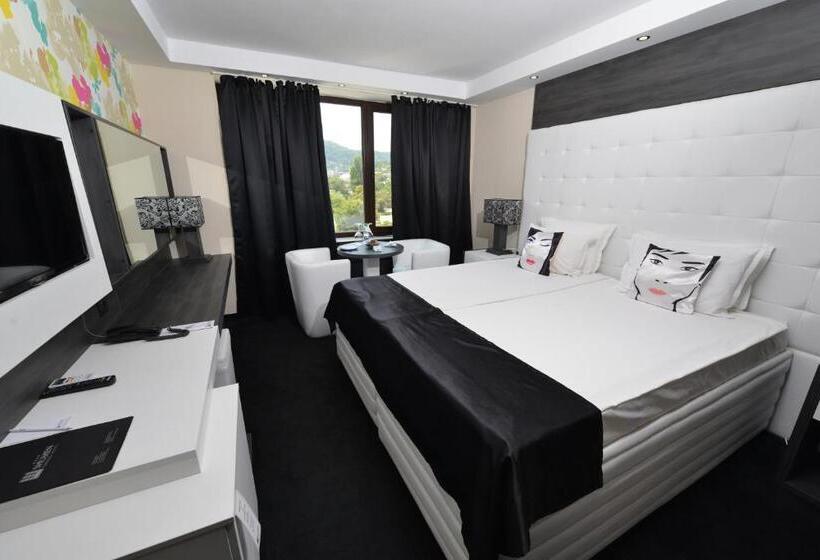 이그제큐티브 룸, Grand Hotel Shumen