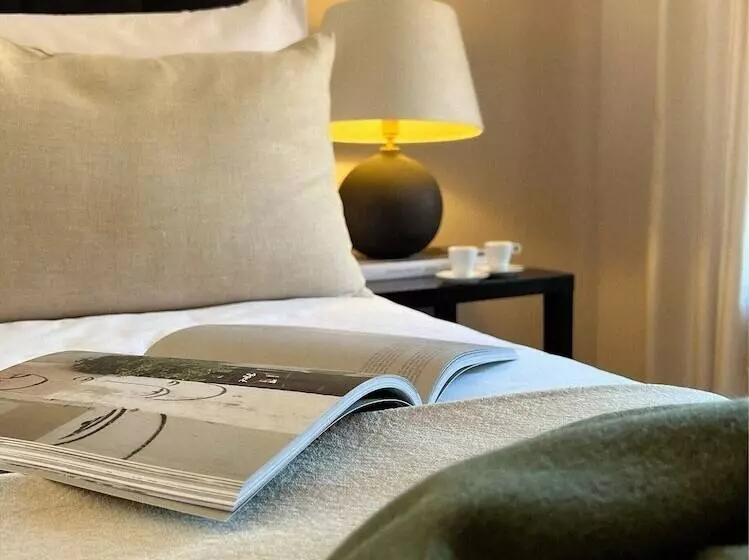 اتاق لوکس, Boutique Hotel Stari Grad