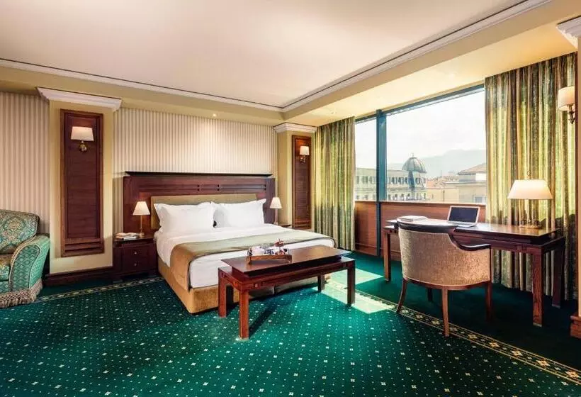 Habitación Ejecutiva con Vistas, Grand Hotel Sofia