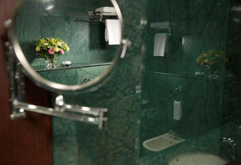 Люкс Кровать Кинг, Grand Hotel Sofia