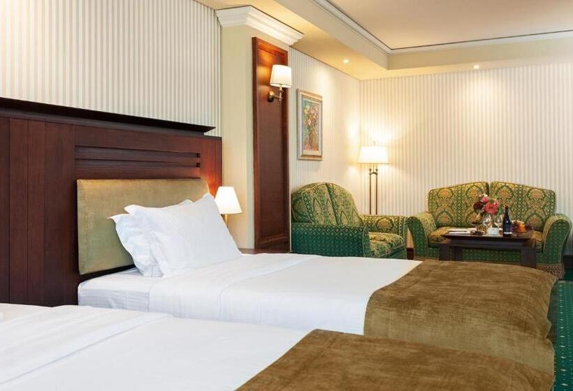 Номер Superior, Grand Hotel Sofia