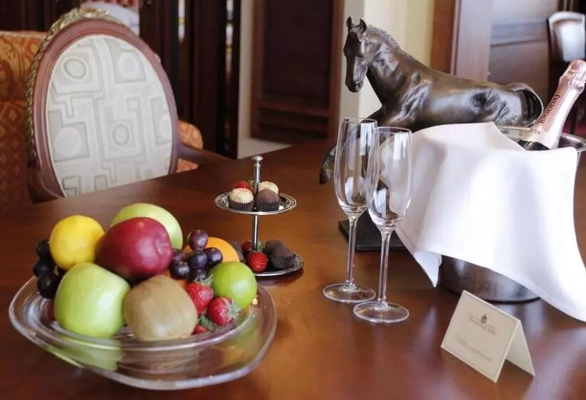 Suite Cama King, Grand Hotel Sofia