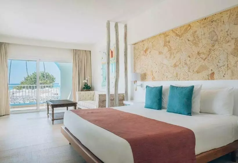 سوییت جونیور لوکس, Iberostar Selection Hacienda Dominicus