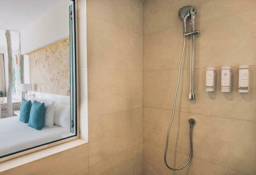 سوییت جونیور لوکس, Iberostar Selection Hacienda Dominicus