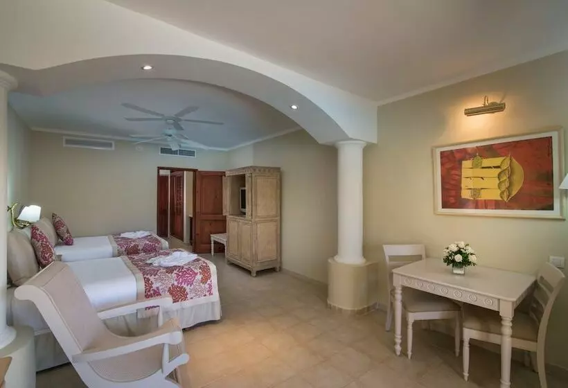 سوییت جونیور, Iberostar Selection Hacienda Dominicus