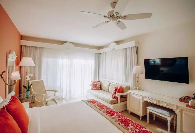 اتاق استاندارد با چشم‌انداز باغ, Iberostar Selection Hacienda Dominicus