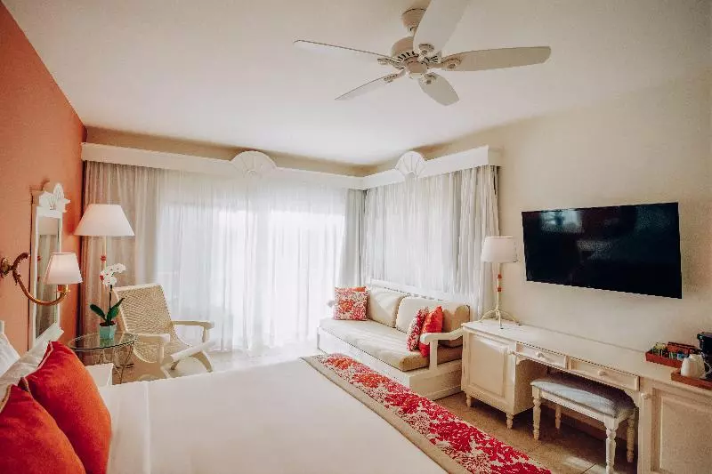 اتاق استاندارد با چشم‌انداز باغ, Iberostar Selection Hacienda Dominicus