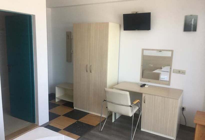 スタンダードルーム, Largo