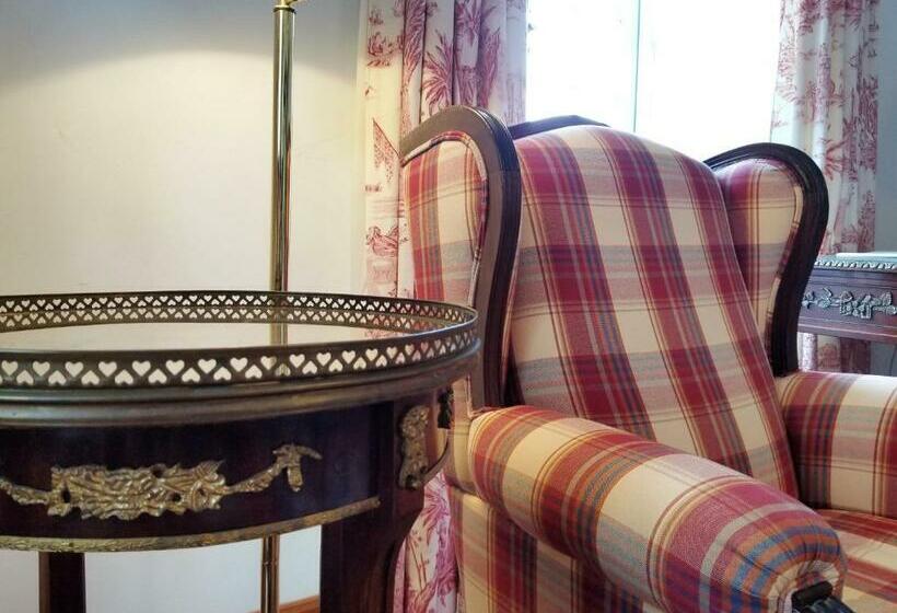 سوییت, Lawrences