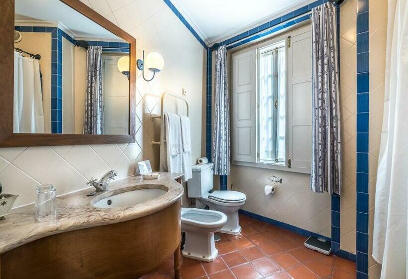 سوییت, Lawrences