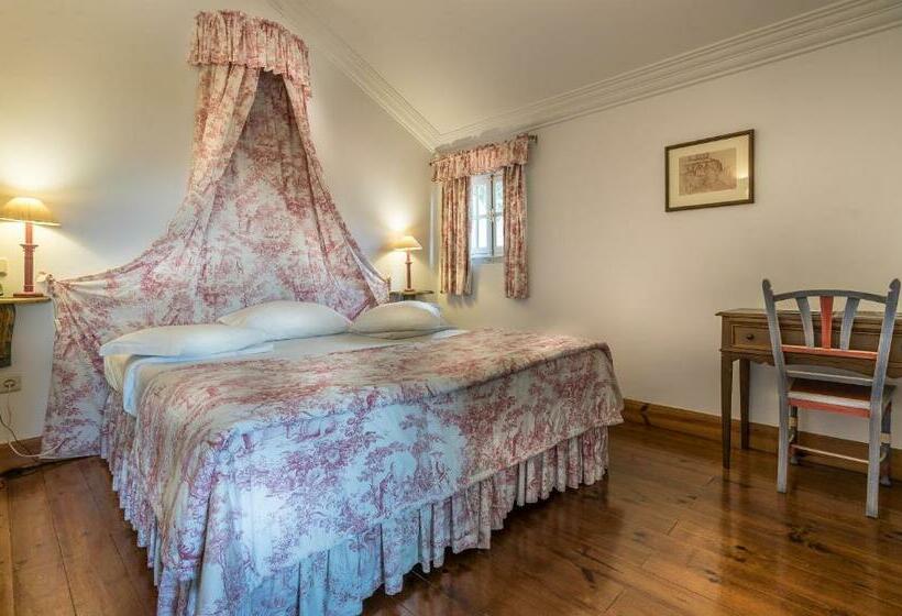 سوییت, Lawrences