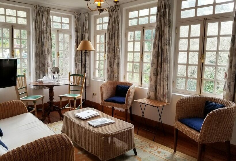 سوییت, Lawrences