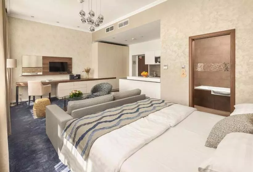 استودیوی سوپریور, Mamaison Residence Sulekova Bratislava