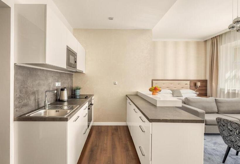 استودیوی سوپریور, Mamaison Residence Sulekova Bratislava